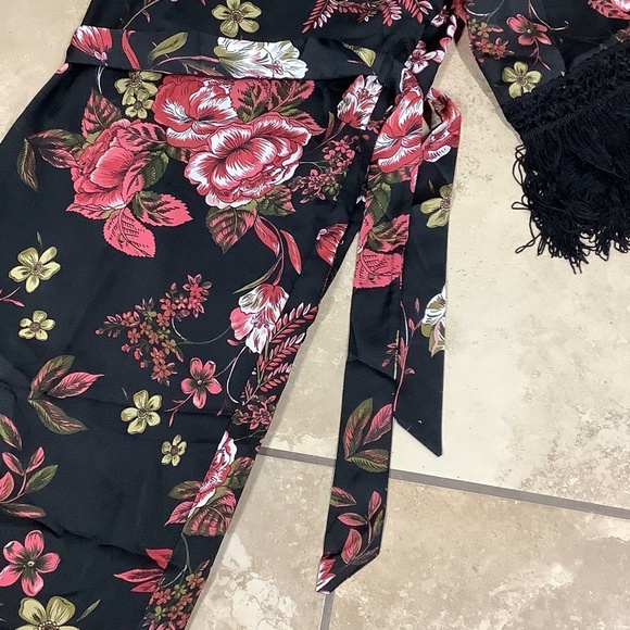 🌸KIMONO ROBE LONG MAXI FLOWER BOHO FRINGE SILK - Picture 5 of 12